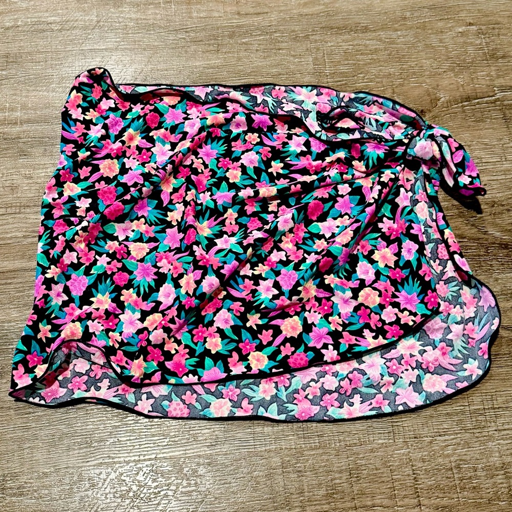Victoria secret swim cover up mini skirt floral